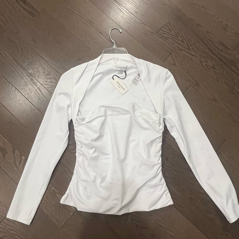 Aritzia Contour White Flourish Blouse